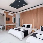Kalkan'da Deniz Manzarali Lueks Tatil Villasi וילה *