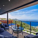 Kalkan'da Deniz Manzarali Lueks Tatil Villasi וילה *