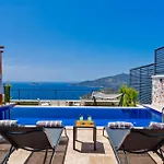 Kalkan'da Deniz Manzarali Lueks Tatil Villasi * קס