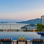 Kalkan'da Deniz Manzarali Lueks Tatil Villasi וילה קס