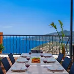 Kalkan'da Deniz Manzarali Lueks Tatil Villasi וילה *
