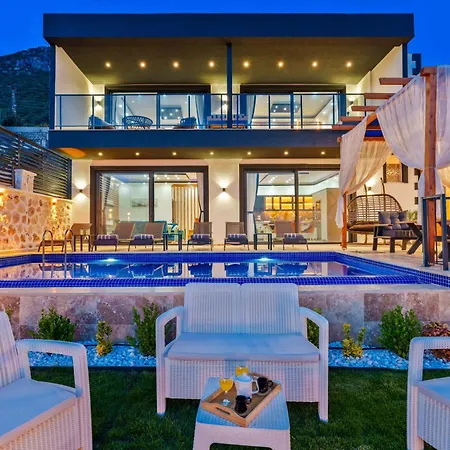 Kalkan'da Deniz Manzarali Lueks Tatil Villasi 别墅 卡斯