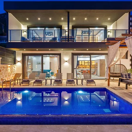 Kalkan'da Deniz Manzarali Lueks Tatil Villasi 别墅 卡斯