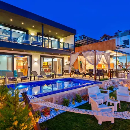 别墅 Kalkan'da Deniz Manzarali Lueks Tatil Villasi *