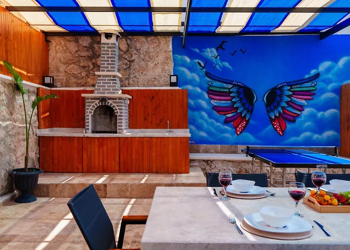 Kalkan'da Deniz Manzarali Lueks Tatil Villasi *