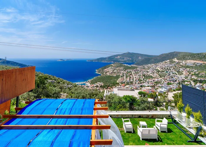 Kalkan'da Deniz Manzarali Lueks Tatil Villasi 别墅 卡斯