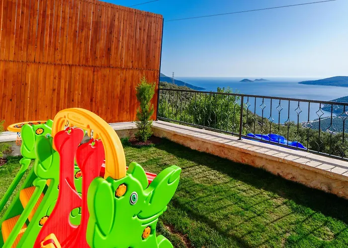 Kalkan'da Deniz Manzarali Lueks Tatil Villasi 别墅 *