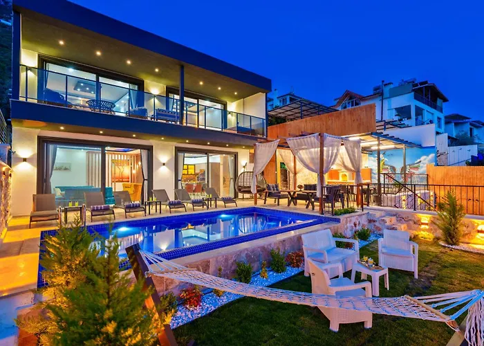 别墅 Kalkan'da Deniz Manzarali Lueks Tatil Villasi *