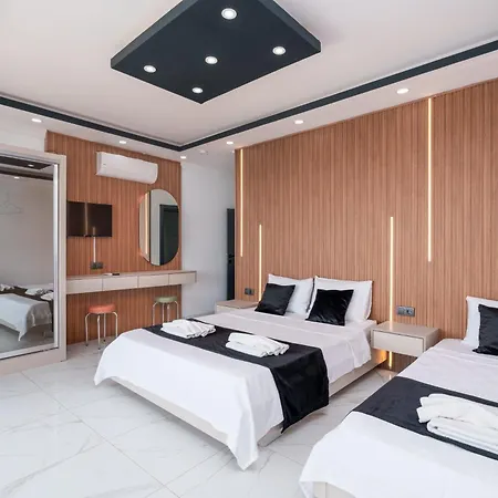 Kalkan'da Deniz Manzarali Lueks Tatil Villasi 빌라 *
