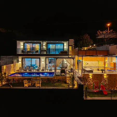 빌라 Kalkan'da Deniz Manzarali Lueks Tatil Villasi 카스